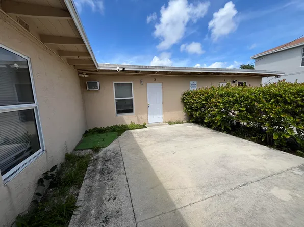 901 8th St APT 3, West Palm Beach, FL 33401