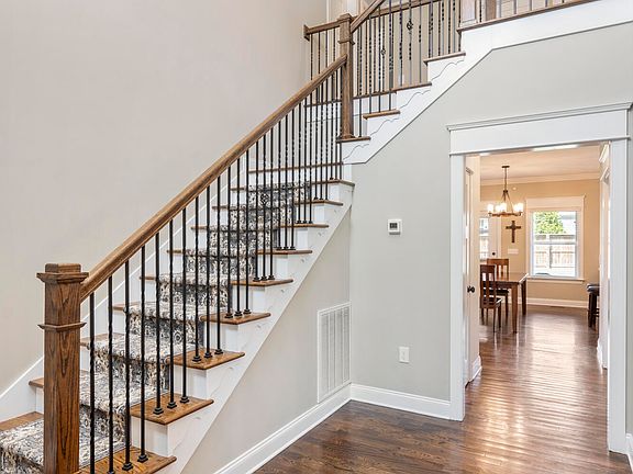 4th image of 8987 Silver Maple Dr