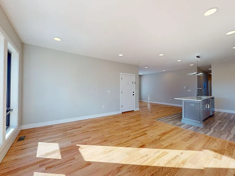 353 Boyden Ave — Photo 6