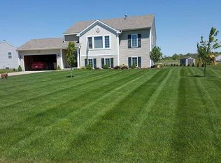 14672 Ivorystone Dr NE, Cedar Springs, MI