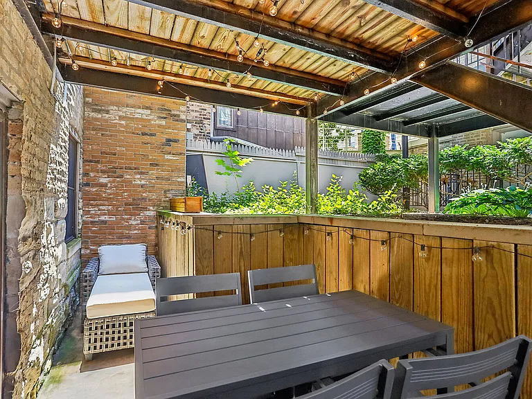 2212 N Sedgwick St #1 — Photo 21