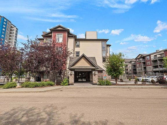 2nd image of 103 Ambleside Dr SW #209