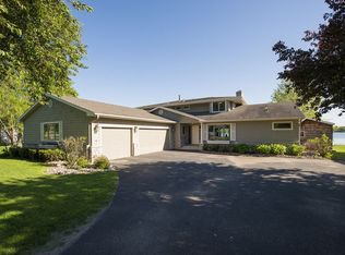 17227 Weaver Lake Dr N, Maple Grove, MN 55311