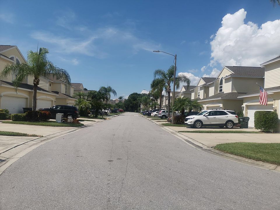 2nd image of 1050 Starkey Rd APT 2208