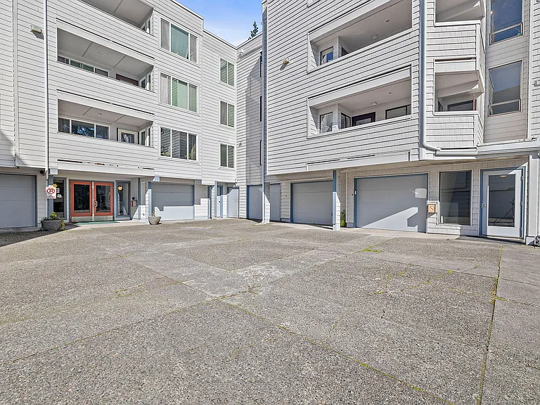 17417 Ashworth Ave N #201 — Photo 32