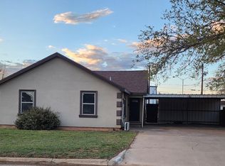 1012 N 6th St, Lamesa, TX 79331