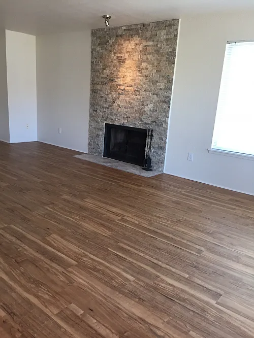 52nd Street Apts - 2 Bedrooms — Photo 4