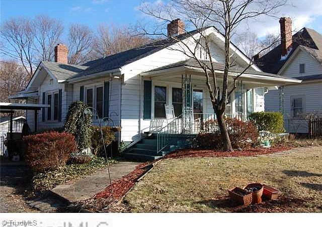 2nd image of 1612 Buffalo St