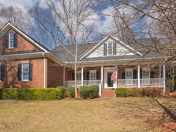 3rd image of 5 Frosty Meadow Ct