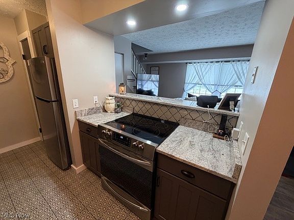 5th image of 3159 Ivy Hill Cir Unit B