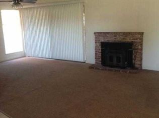 1811 3rd St, Sanger, CA 93657