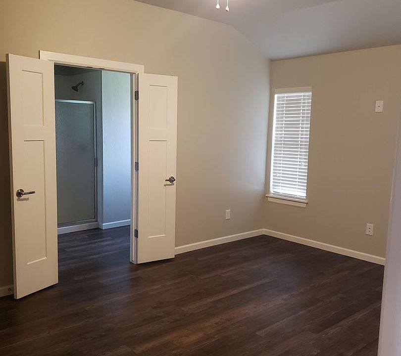 1st image of 6601 Bent Wood Villas Dr Unit A