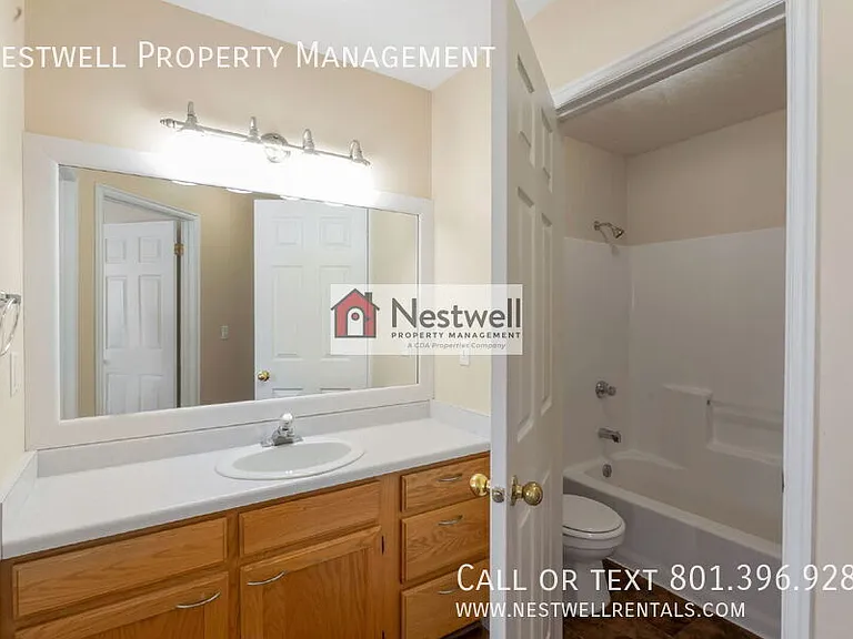 4763 W Piagentini Way — Photo 11