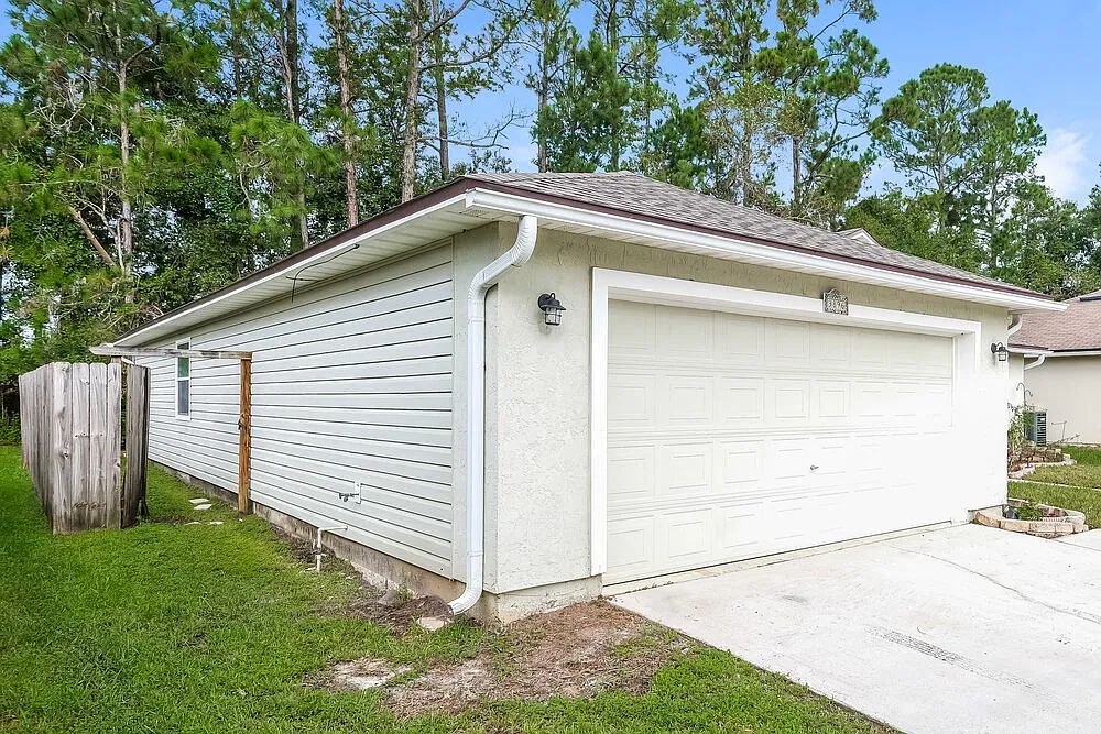 3 bed, 2.0 bath, 1589 sqft, $1,880 — Photo 3