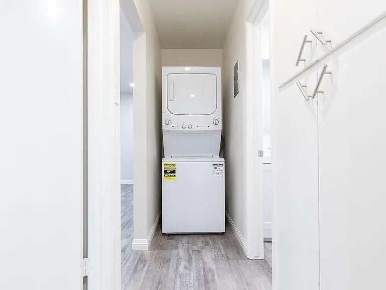 Hall & Laundry Area