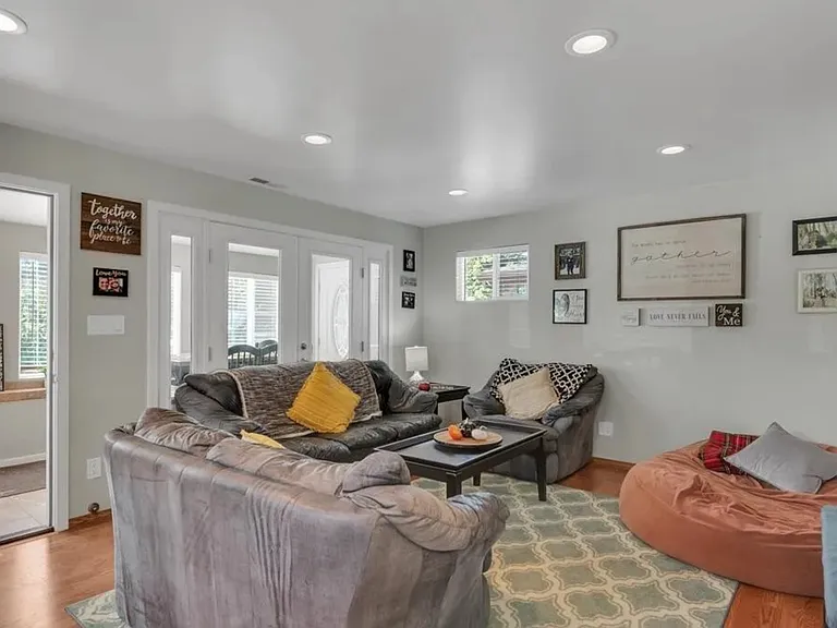 339 Methow St #A — Photo 3