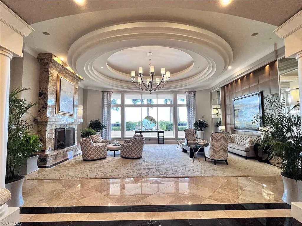 3 bed, 3.0 bath, 2658 sqft, $11,500 — Photo 3