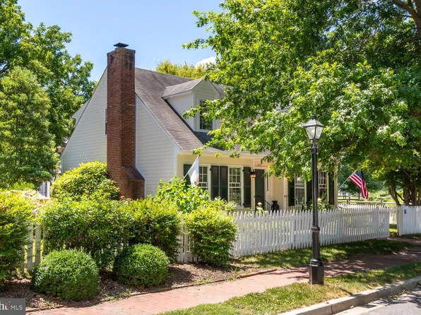 122 W Chestnut St, St Michaels, MD 21663