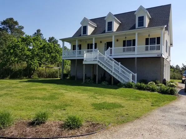 110 Messick Rd #A, Poquoson, VA 23662