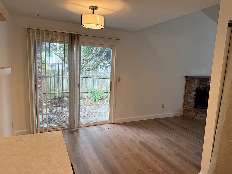10313 NE Oregon St #13 — Photo 7