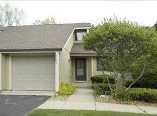 2155 Quail Run Dr, Kalamazoo, MI 49009