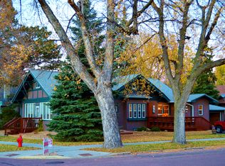 1028 S Court Merrill St, Mitchell, SD 57301