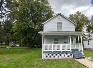 104 9th St, Mendota, IL 61342