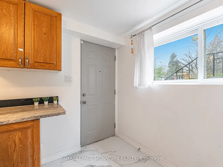 406 Tamarack Dr #MAIN — Photo 13