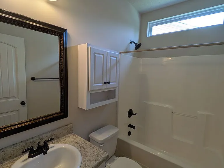 859 Westlawn Dr — Photo 20