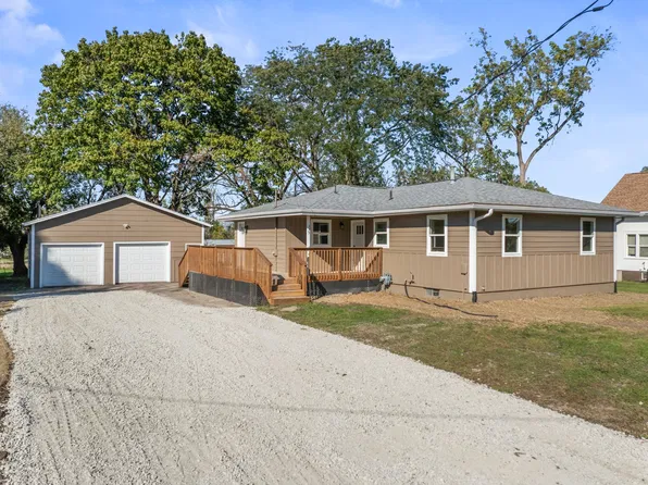 335 1st St, Truro, IA 50257