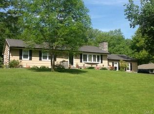 6 Ridge Rd, Bethel, CT 06801