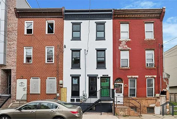 3 bed, 1500 sqft, $2,200 — Photo 1