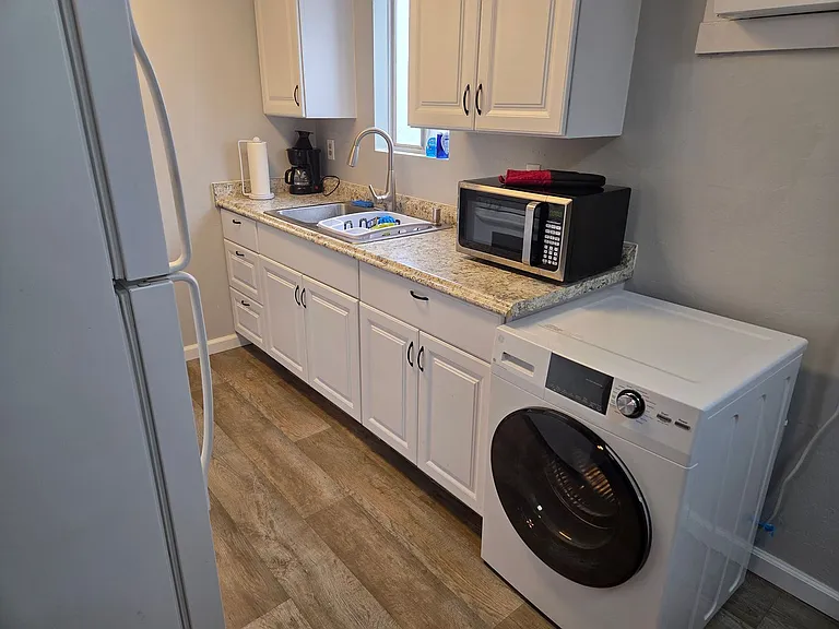 630 D St — Photo 10
