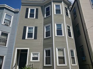 7 Leverett St #2, Brookline, MA 02445