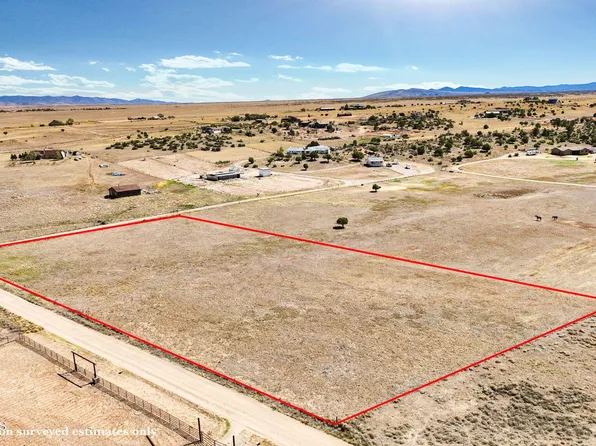 3575 W Meadow Lake Dr, Chino Valley, AZ 86323