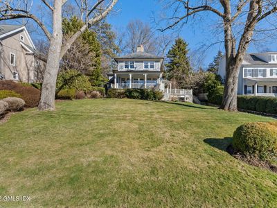 13 Lake Dr, Riverside, CT, 06878