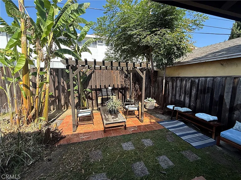 5425 Halbrent Ave — Photo 12