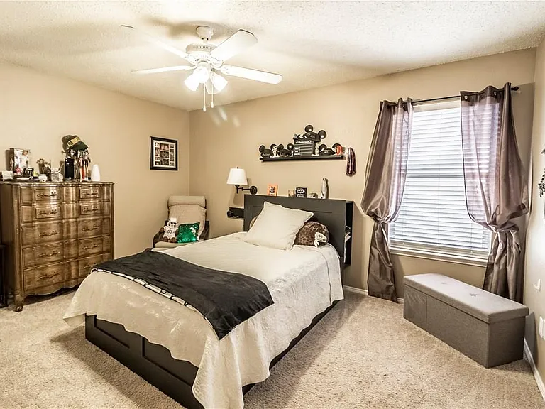 5051 Stagecoach Way — Photo 11