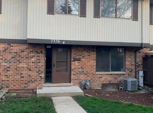 7336 Winthrop Way UNIT 4, Downers Grove, IL 60516