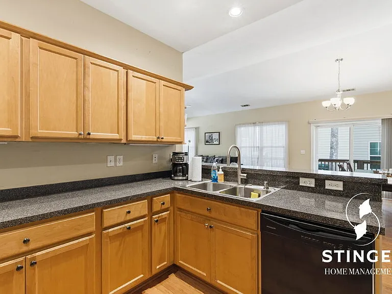3 Kings Cross Ct — Photo 17
