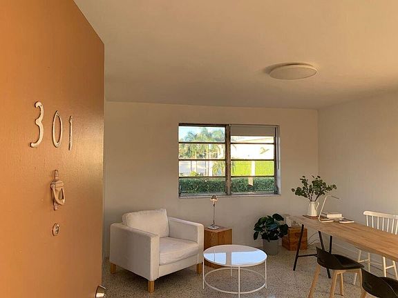 2nd image of 649 SW 9th St APT 301