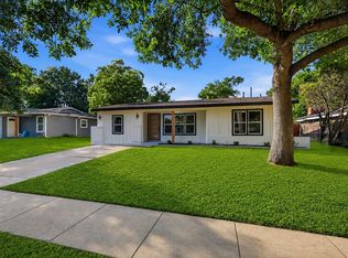 2109 Hedgerow St, Arlington, TX 76010