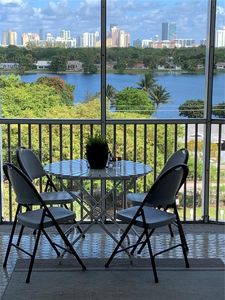1780 191st St APT 804-2, Miami, FL, 33179