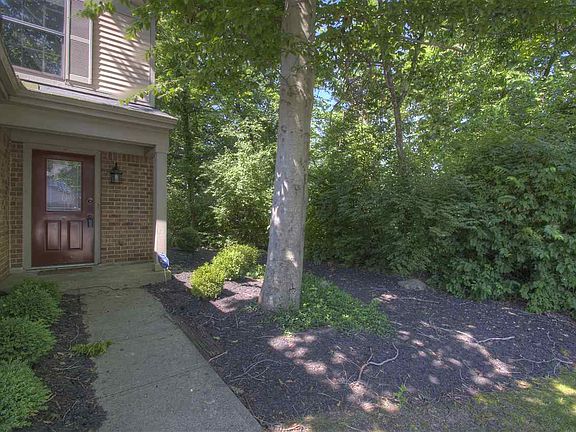 2nd image of 2616 Bryan Station Ln