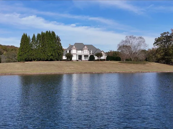 431 Abrams Rd SE, Silver Creek, GA 30173