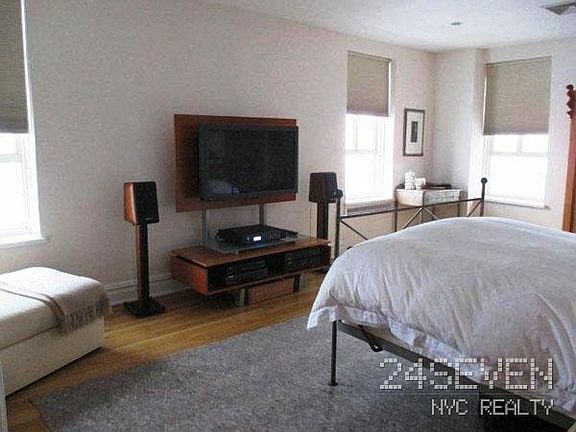 2nd image of 275 Cpw APT 18B