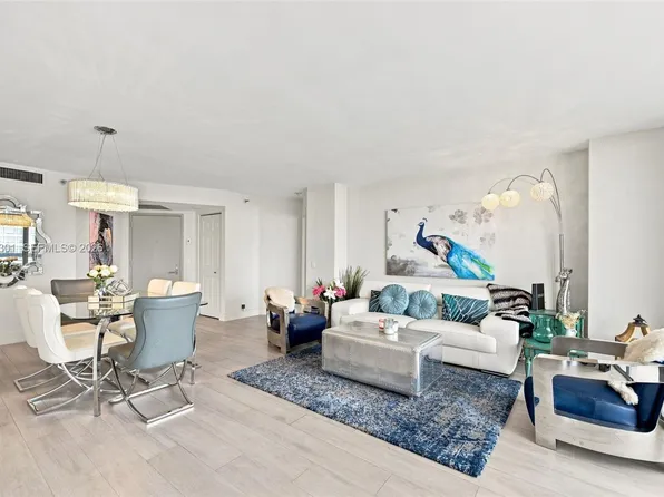 3500 Mystic Pointe Dr, Aventura, FL