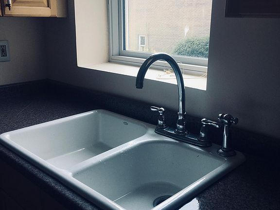 5th image of 773 Delta Ave #2