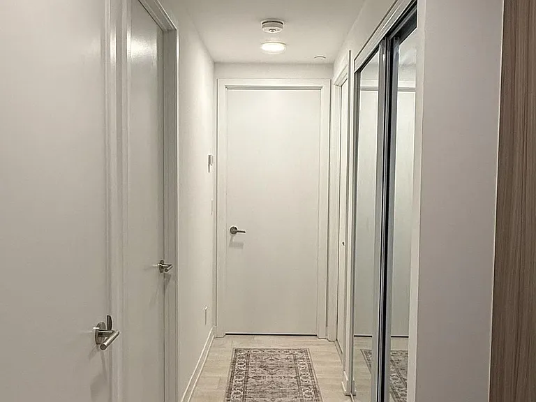 7950 Bathurst St #210 — Photo 17