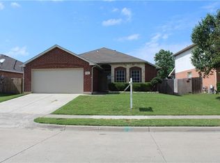 5412 Royal Birkdale Dr, Fort Worth, TX 76135